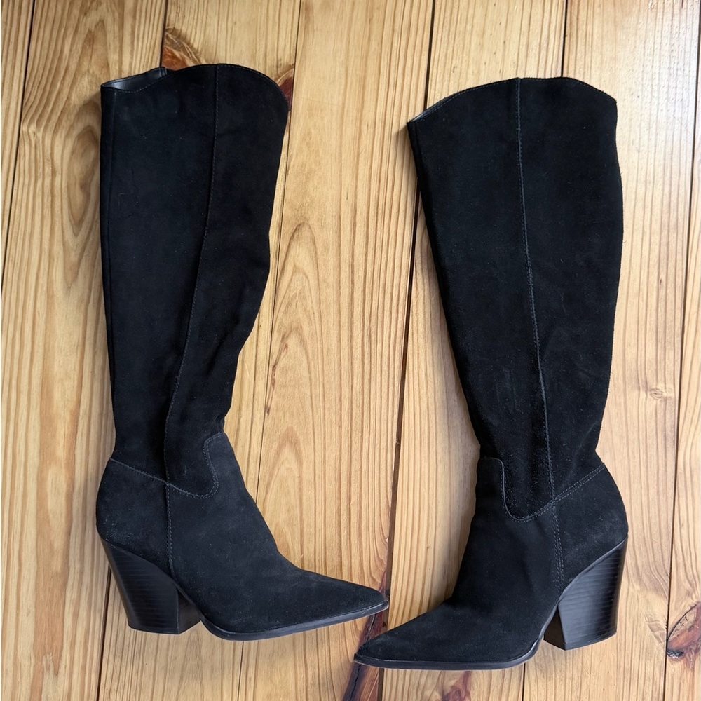 Women’s Black Suede Knee-High Pointed-Toe Boots